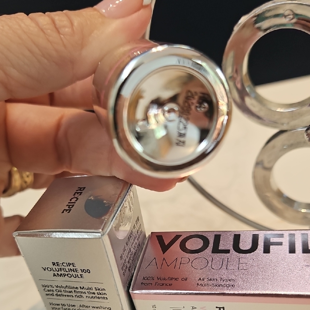Glow Recipe Volufiline 100% Ampoule - Pink and White - Picture 2 of 5